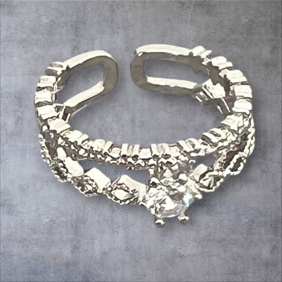 Stainless steel Clear CZ Paved silver ring adjustable size - Picture 4 of 7